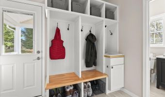 22 FARM RIDGE Ct, Baldwin, MD 21013