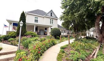 619 Q St, Aurora, NE 68818