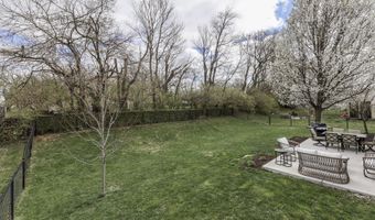 7835 Shannon Lakes Way, Indianapolis, IN 46217