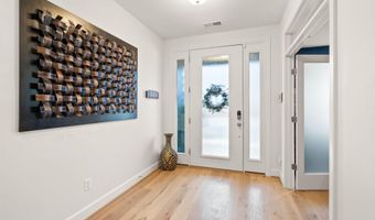 20254 NORTHPARK Dr, Ashburn, VA 20147