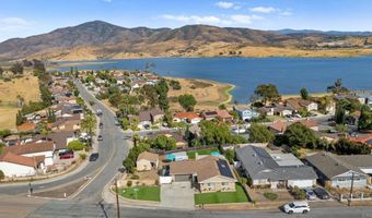 157 Lakeview Ave, Spring Valley, CA 91977