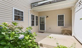 121 CROOM MILLS Dr, Hockessin, DE 19707