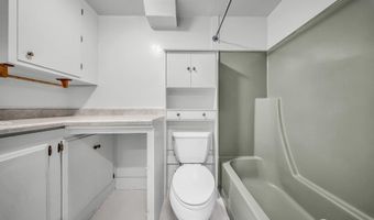 1252 Pearl St, Alameda, CA 94501