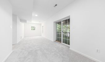2032 S LANGLEY St, Arlington, VA 22204