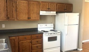 362 Oak St, Big Sandy, TN 38221