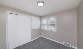 2870 WOODLAND Rd, Abington, PA 19001