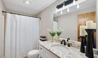 16610 SE VALLEY VIEW Rd, Milwaukie, OR 97267