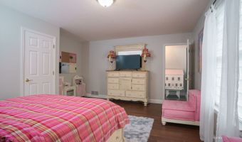 8750 Lavelle Rd, Athens, OH 45701