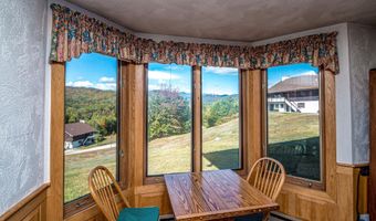 30 Christmas Mountain Rd H30, Bartlett, NH 03812