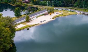 66 W Shore Dr, Alloway, NJ 07462