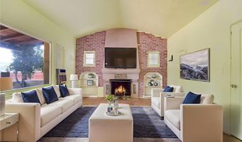 585 Mountain View St, Altadena, CA 91001