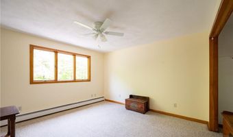 85 Indian Trl, Glocester, RI 02814