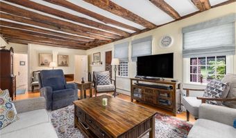 2381 Middle Rd, East Greenwich, RI 02818