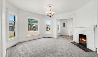 236 E Center St, Alma, MI 48801