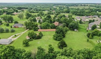 18345 Nottingham Ct, Basehor, KS 66007