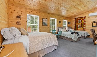 10 Rocky Top Ln, Ashland, NH 03217