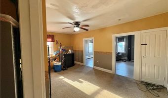 122 W Front St, Alburtis, PA 18011