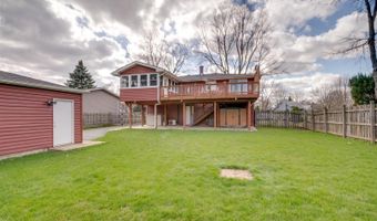 824 N Forest Ave, Batavia, IL 60510
