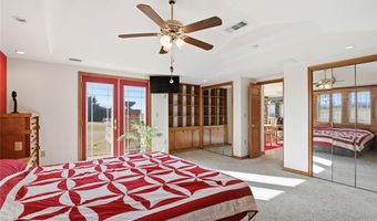 1722 N Myers Rd, Apache, OK 73006