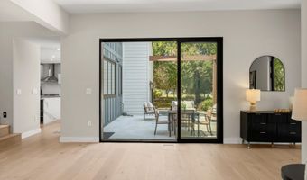 3112 N ROSSER St, Alexandria, VA 22311
