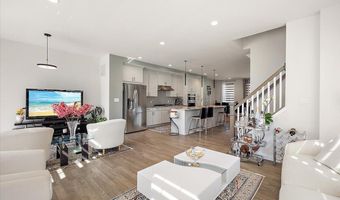 2824 Ridington Rd, Ann Arbor, MI 48105