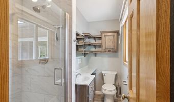 4403 W Riverview Dr, Alma, MI 48801