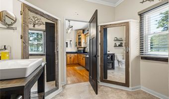 395 Akron Rd, Akron, NY 14001