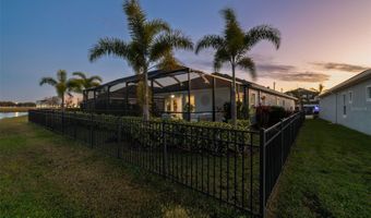 5424 SILVER SUN Dr, Apollo Beach, FL 33572