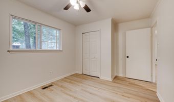 6823 Foxfire Dr, Benton, AR 72019