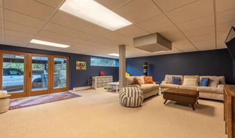 427 WALDEN Ln, Hockessin, DE 19707