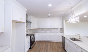128 Neumeyer Ln, Basile, LA 70515