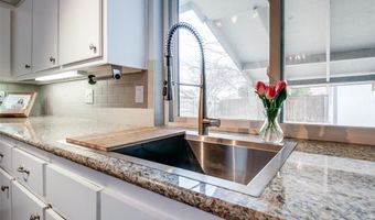 626 Shadyglen Dr, Allen, TX 75002