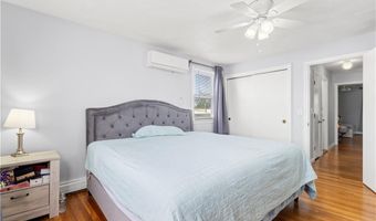 12 Parsons St, East Providence, RI 02914