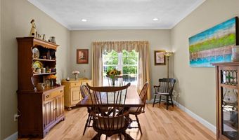 41 Breakneck Hill Rd 26, Lincoln, RI 02865
