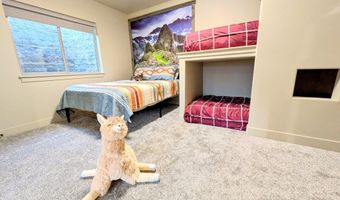 251 N SUMMIT Dr, Beaver, UT 84713