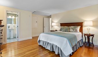 1 Emerson Dr, Acton, MA 01720