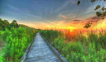 21 Drake Dr, Bayville, NJ 08721