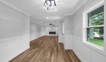 356 Railroad Ave, Bayville, NJ 08721