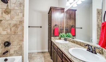 713 Westgate Dr, Aledo, TX 76008
