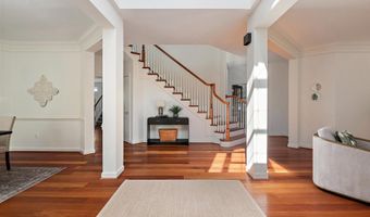 712 CHILDS POINT Rd, Annapolis, MD 21401