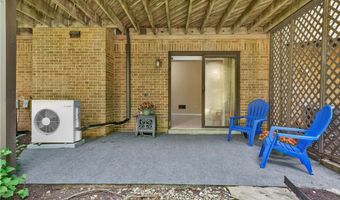 1420 Towne Square Dr, Allison Park, PA 15101