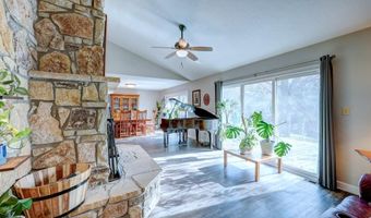 30117 Shady Oak Dr, Arkansas City, KS 67005