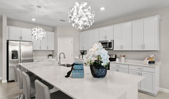 17334 Rocking Chair Ct, Alva, FL 33920