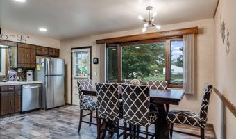 2114 PARK Ave, Cheyenne, WY 82007