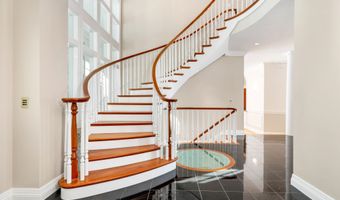 104 Hopewell Rd, Alton, NH 03809