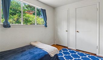 5669 Kitsap Way, Bremerton, WA 98312