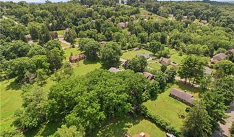 2906 E Elfinwild Rd, Allison Park, PA 15101