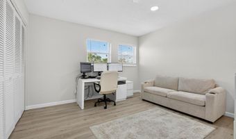 710 CAVALLA Rd, Atlantic Beach, FL 32233