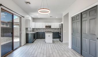 432 W Calle Sombra Linda, Sahuarita, AZ 85629