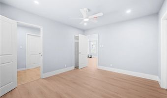 941 W 55th St, Los Angeles, CA 90037